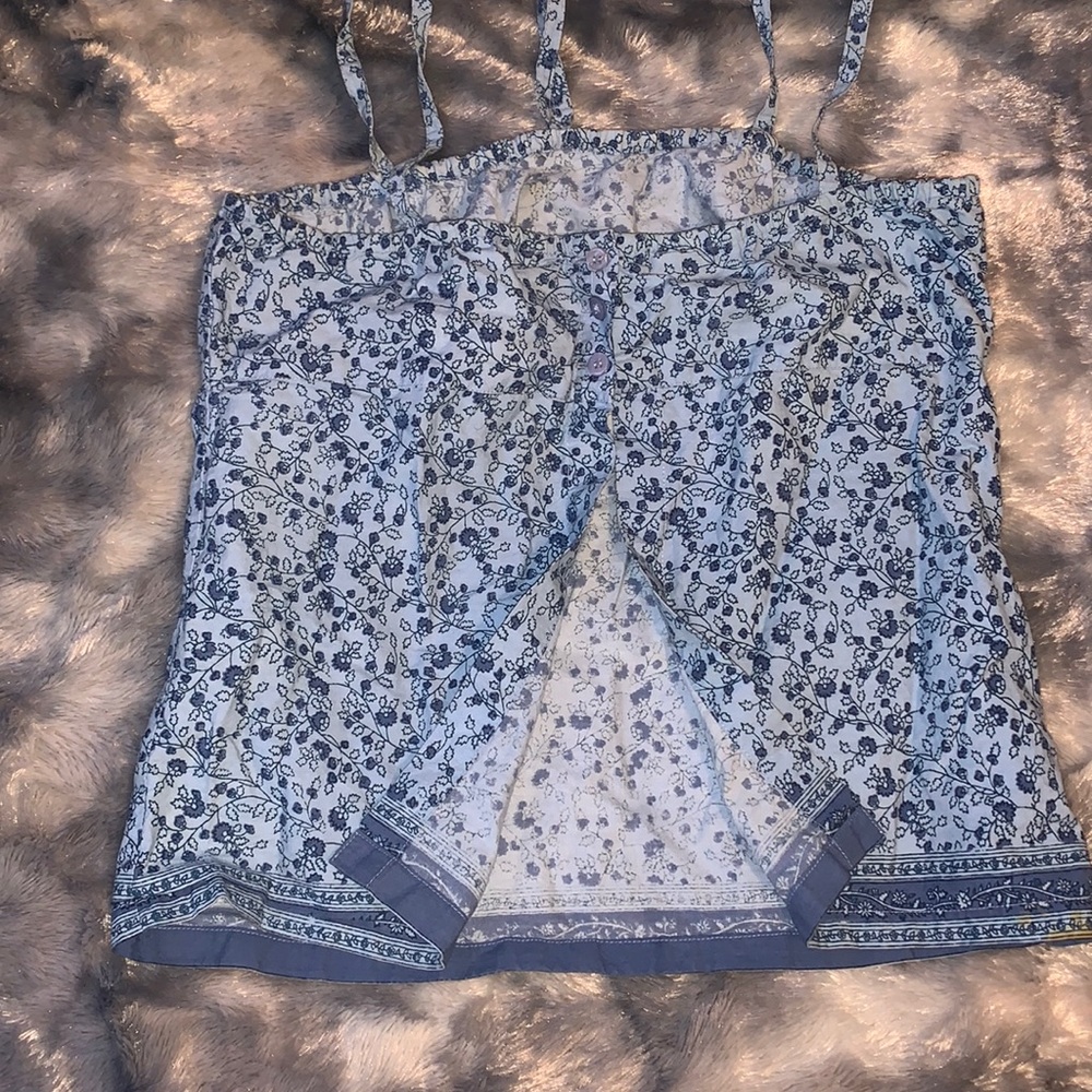 Summer tops